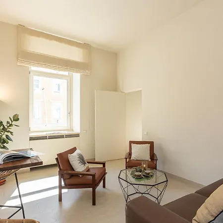 Lovely Cozy Nazionale 4 * Rome