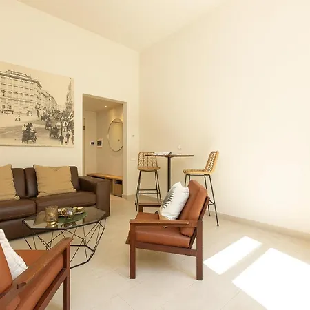 Lovely Cozy Nazionale 4 *