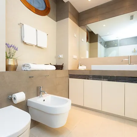 Lovely Cozy Nazionale 4 *